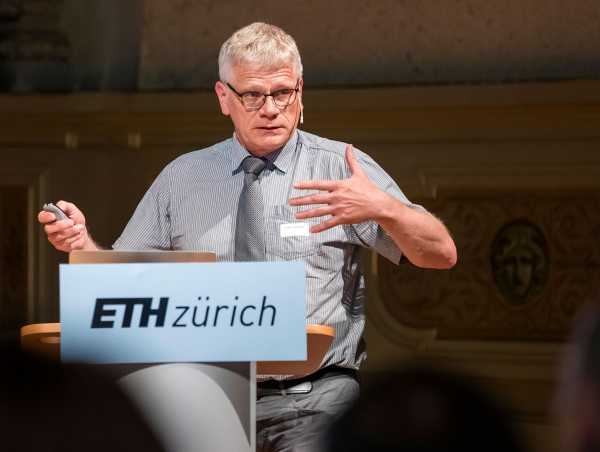 Vergrösserte Ansicht: Peter Jansohn, Leiter ESI Plattform PSI.