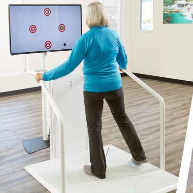 Trainingsplattform Senso mit Patientin