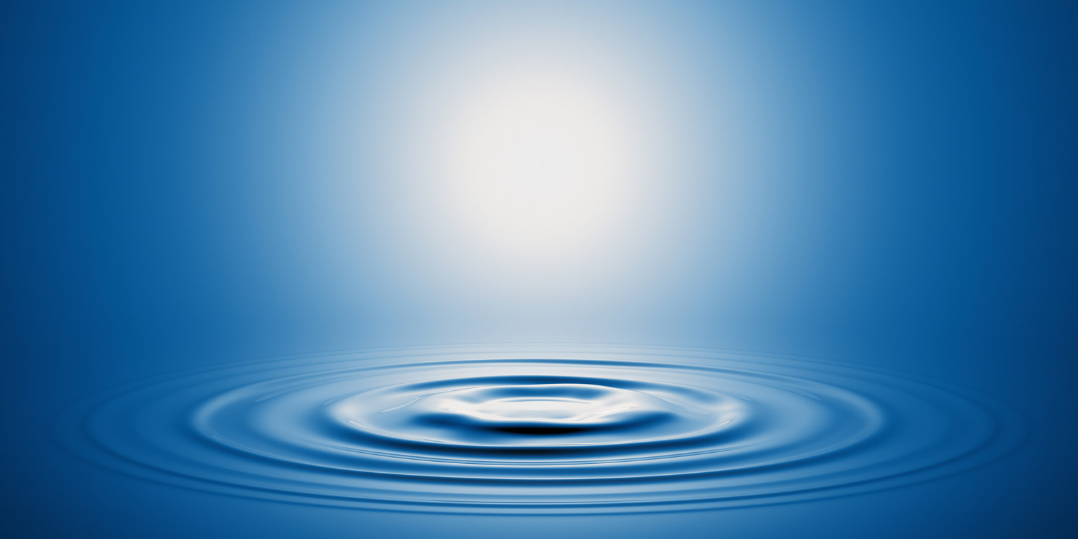 Ring pattern on water surface in sunlight