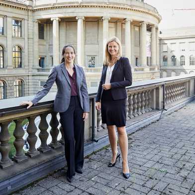 Vanessa Wood and Julia Dannath-Schuh