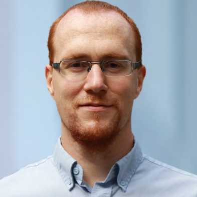 portrait of Torsten Hoefler